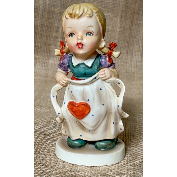 Vintage Mothers Helper Figurine Girl In Braids Holding Apron Porcelain Cottage - Picture 1 of 8